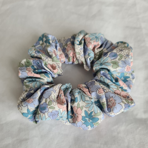 floral scrunchie